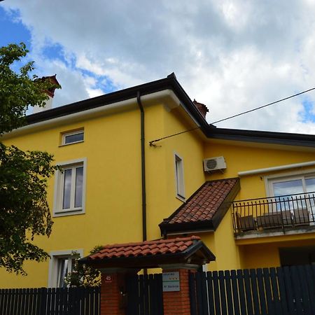 Apartment Kancler Nova Gorica Bagian luar foto