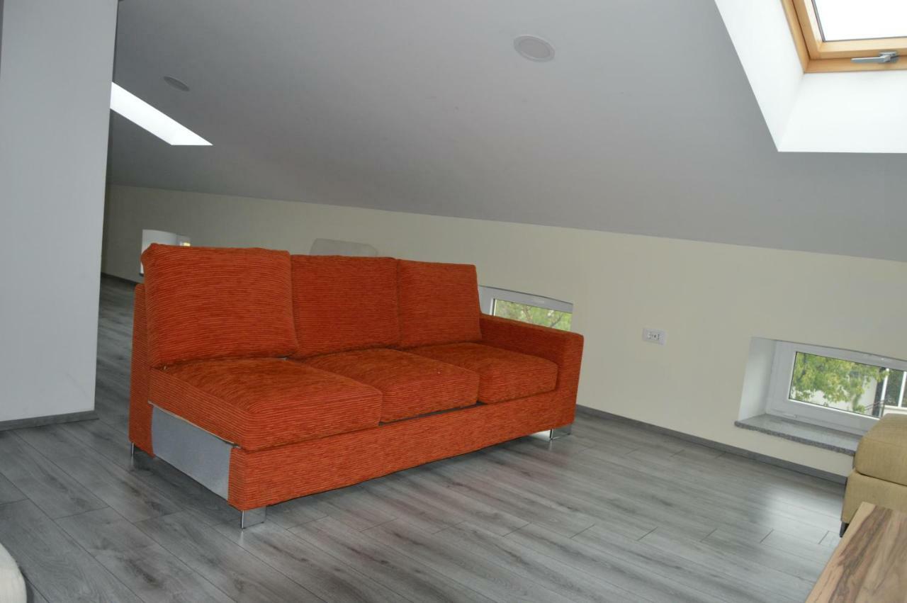Apartment Kancler Nova Gorica Bagian luar foto